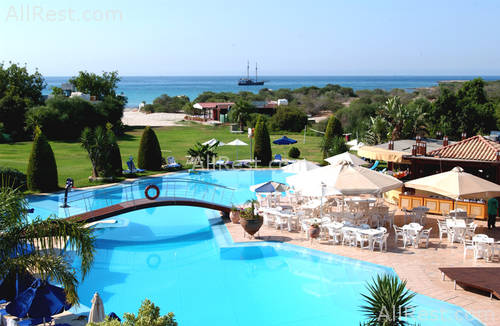 So Nice Beach Hotel Apartments